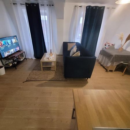 Coquet Appartement A 15Mn De Paris Et 10 Mn De Stade De France, Wifi, Netflix, Groslay Esterno foto