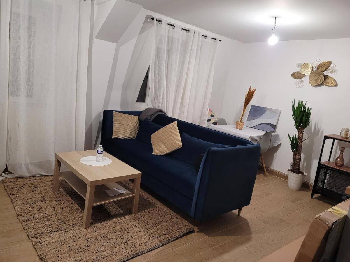Coquet Appartement A 15Mn De Paris Et 10 Mn De Stade De France, Wifi, Netflix, Groslay Esterno foto